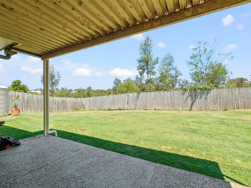 Photo - 3 Chris Street, Redbank QLD 4301 - Image 15