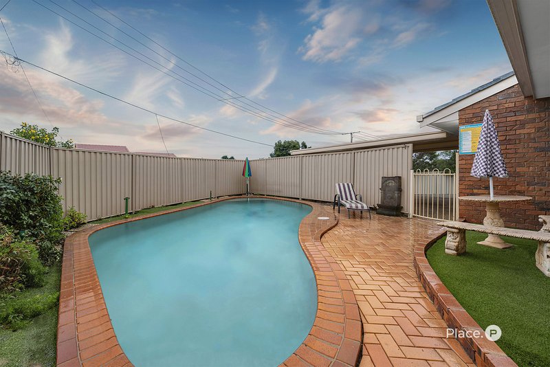 Photo - 3 Cistola Court, Albany Creek QLD 4035 - Image 15