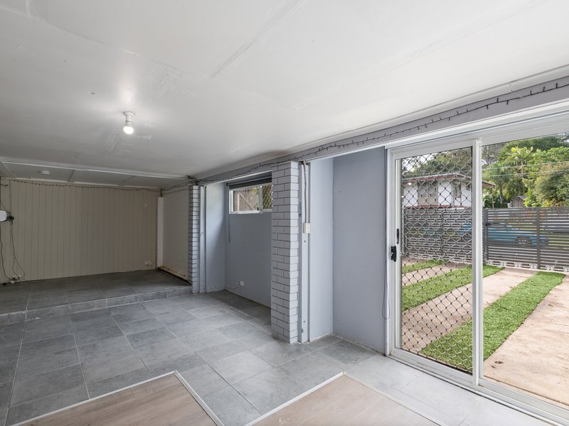 Photo - 3 Clandon Street, Indooroopilly QLD 4068 - Image 19