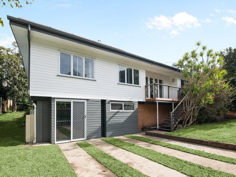 Photo - 3 Clandon Street, Indooroopilly QLD 4068 - Image 20