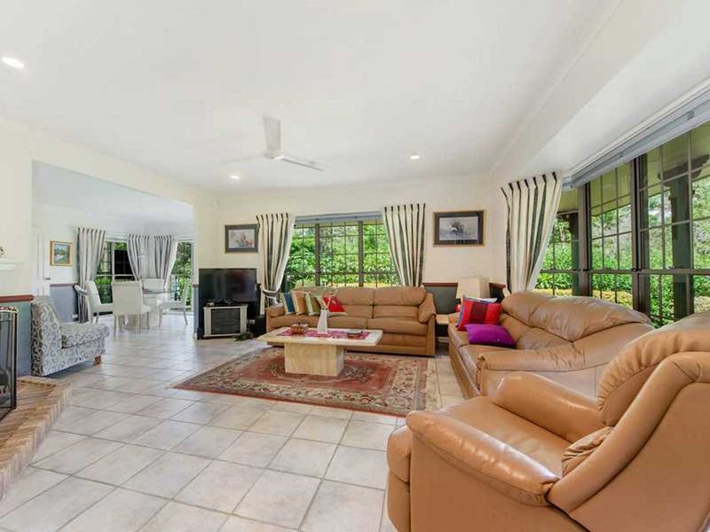 Photo - 3 Clansman Court, Bonogin QLD 4213 - Image 14