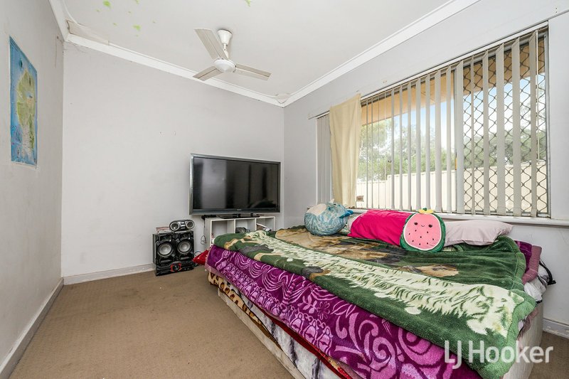 Photo - 3 Clara Street, Gosnells WA 6110 - Image 10