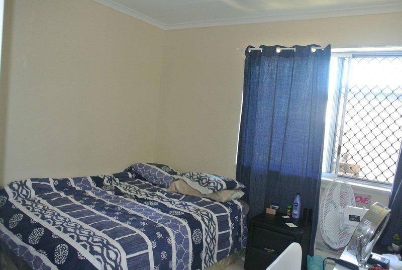 Photo - 3 Clark Street, Redcliffe QLD 4020 - Image 12