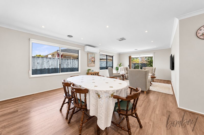 Photo - 3 Clavell Crescent, Wollert VIC 3750 - Image 6
