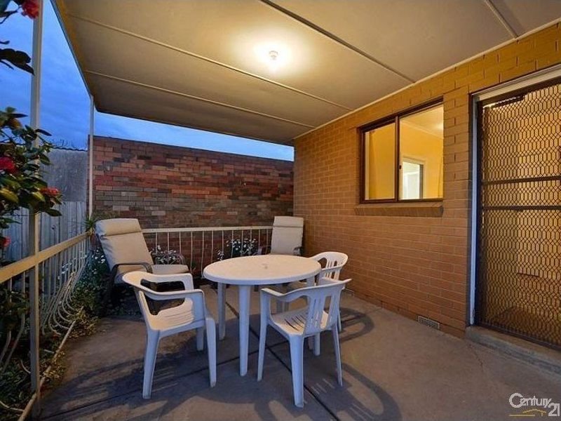 Photo - 3 Cleary Court, Clayton South VIC 3169 - Image 8