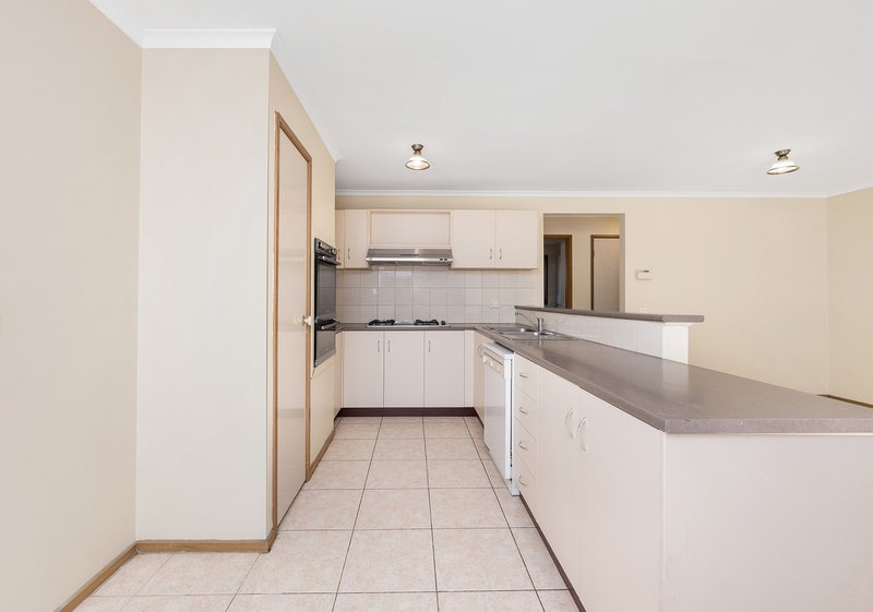 Photo - 3 Cobb Junction, Sydenham VIC 3037 - Image 3
