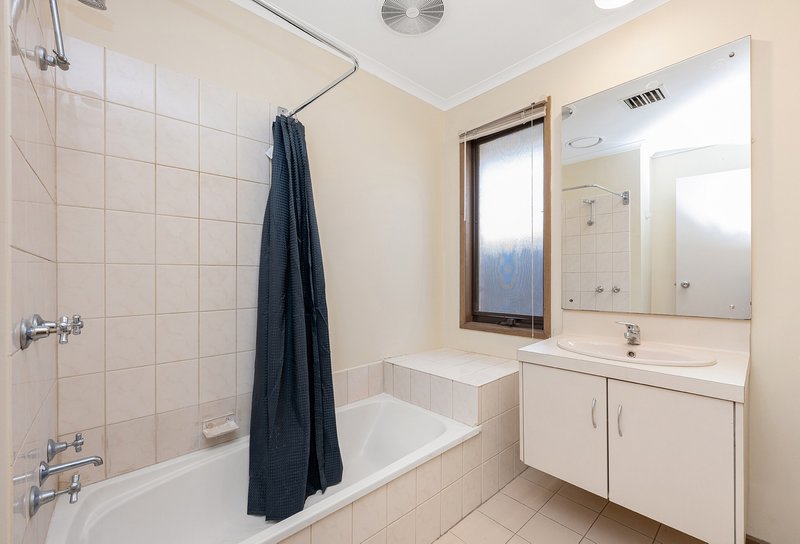 Photo - 3 Cobb Junction, Sydenham VIC 3037 - Image 10
