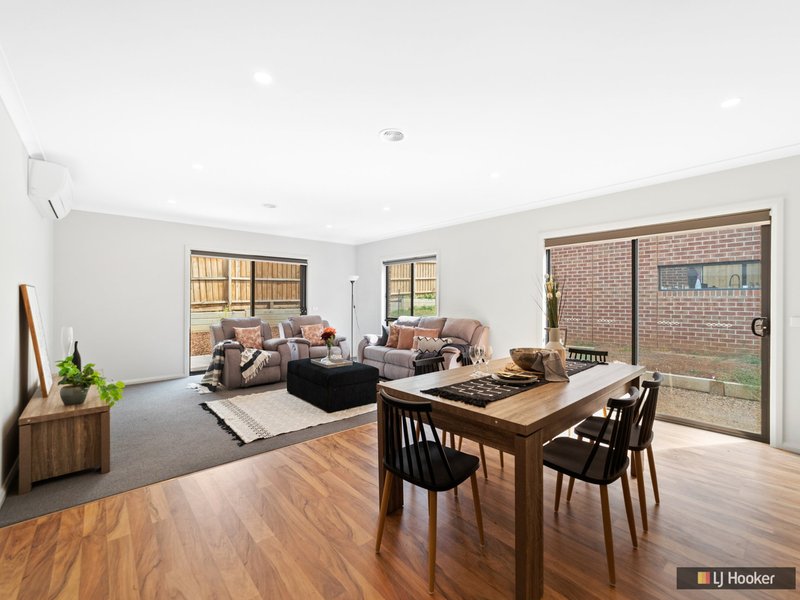 Photo - 3 Cobham Rise, Maddingley VIC 3340 - Image 6