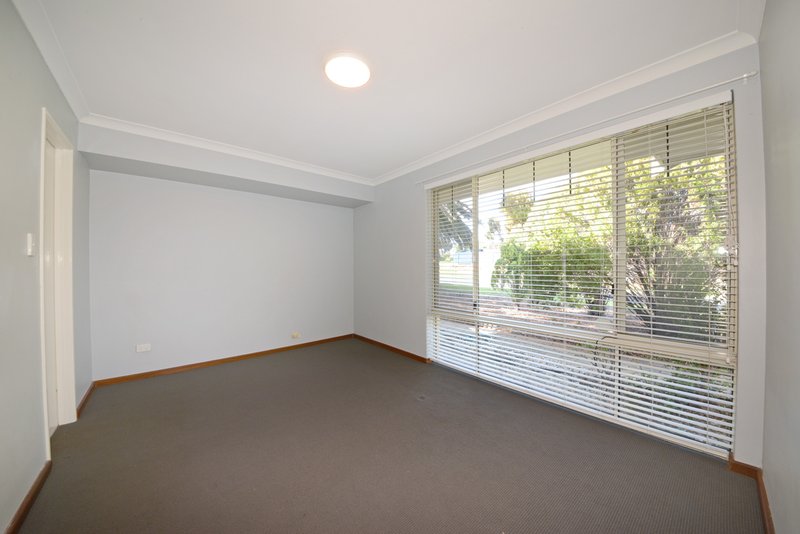 Photo - 3 Cody Way, Clarkson WA 6030 - Image 7