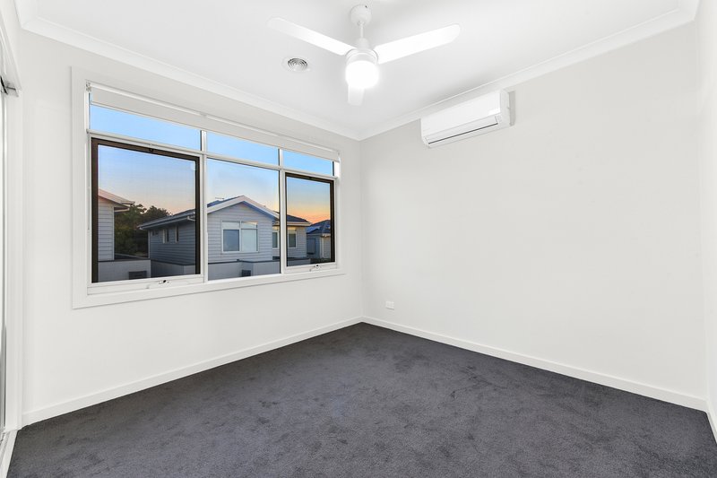 Photo - 3 Coley Court, Hampton Park VIC 3976 - Image 7