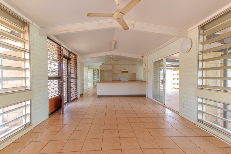 Photo - 3 Colong Ct , Weipa QLD 4874 - Image 3