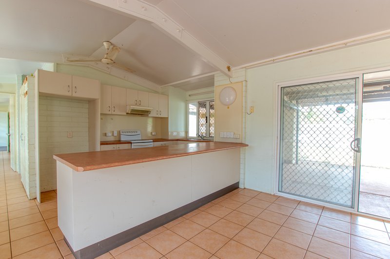 Photo - 3 Colong Ct , Weipa QLD 4874 - Image 4