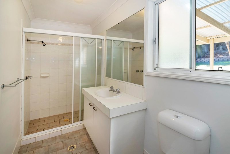 Photo - 3 Colorado Cct , Parkwood QLD 4214 - Image 6