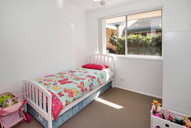 Photo - 3 Colorado Cct , Parkwood QLD 4214 - Image 8