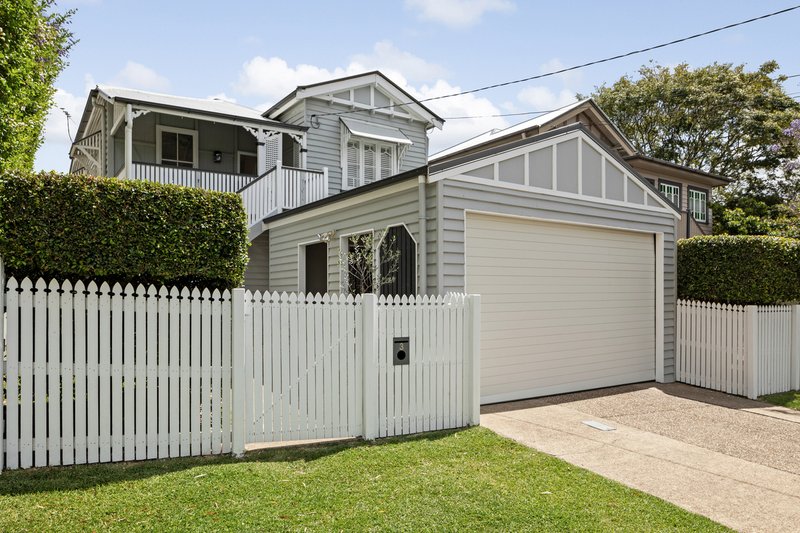 Photo - 3 Connah Street, Tarragindi QLD 4121 - Image 1