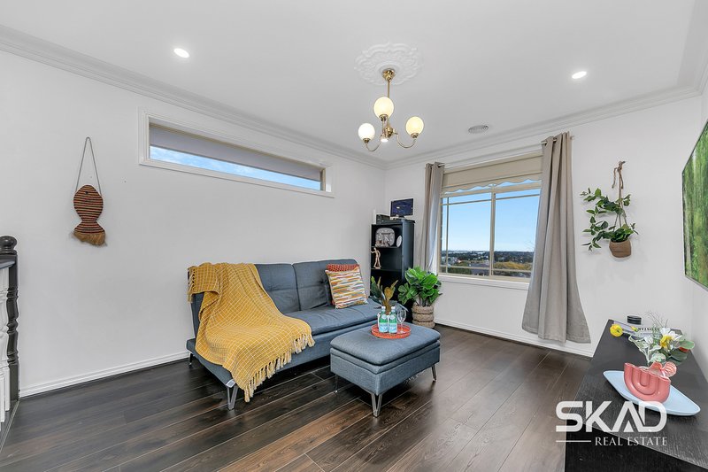 Photo - 3 Consort Place, Craigieburn VIC 3064 - Image 14