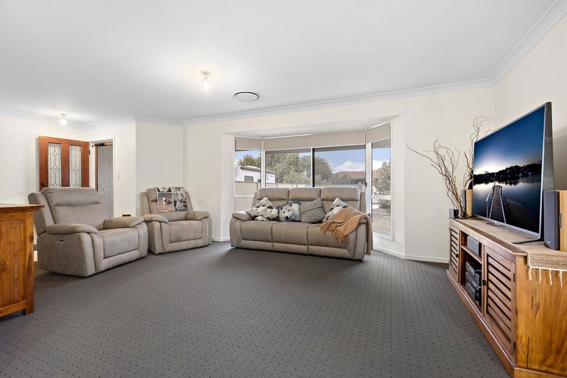 Photo - 3 Cooba Court, Murrumba Downs QLD 4503 - Image 5