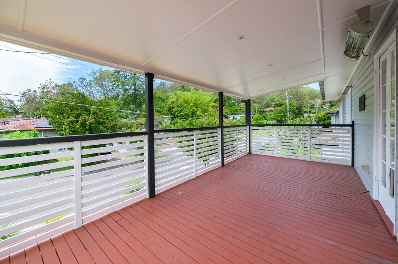 Photo - 3 Cooinda Street, The Gap QLD 4061 - Image 9