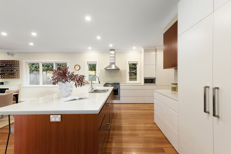 Photo - 3 Coolabah Avenue, Turramurra NSW 2074 - Image 3