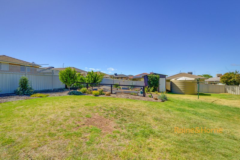 Photo - 3 Coolamon Close, Tamworth NSW 2340 - Image 20