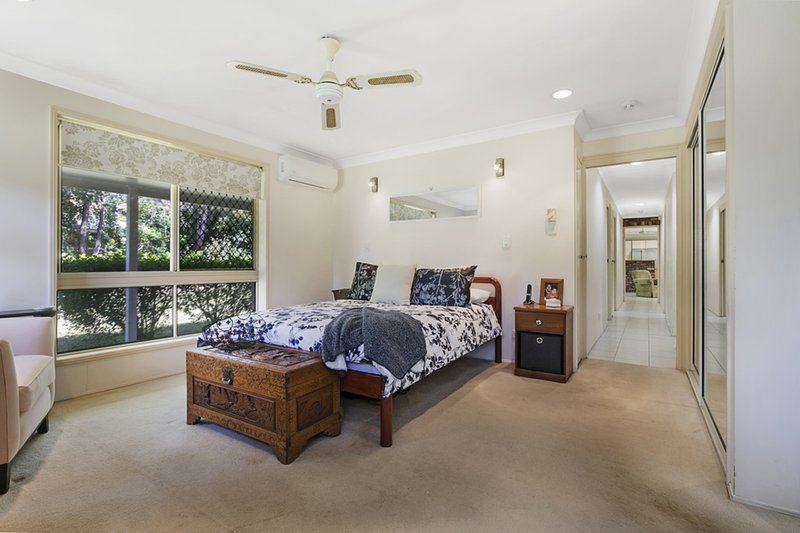 Photo - 3 Coolum Court, Eatons Hill QLD 4037 - Image 6