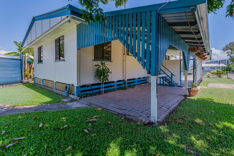 Photo - 3 Coon Street, Barney Point QLD 4680 - Image 16