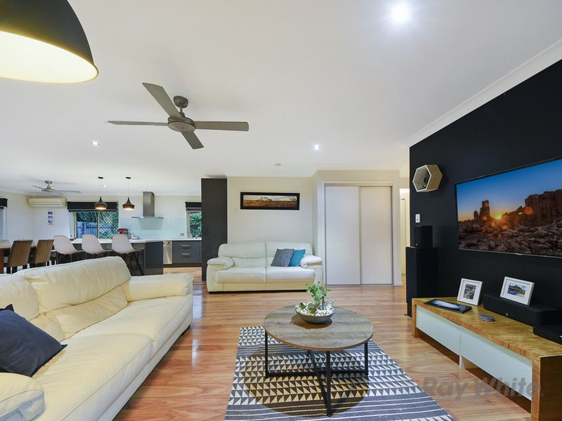 Photo - 3 Cooper Court, Murrumba Downs QLD 4503 - Image 2