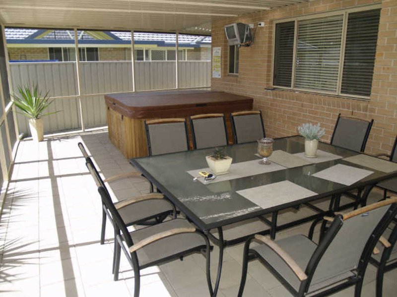 Photo - 3 Corella Close, Salamander Bay NSW 2317 - Image 3