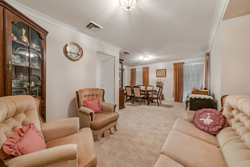 Photo - 3 Cormo Close, Elderslie NSW 2570 - Image 2