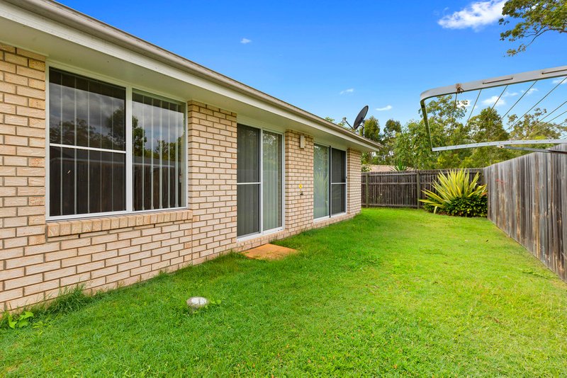 Photo - 3 Cornelius Drive, Augustine Heights QLD 4300 - Image 18