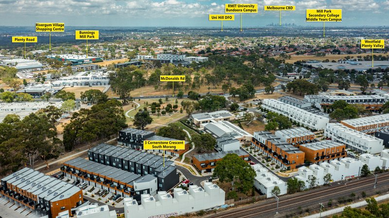 Photo - 3 Cornerstone Crescent, South Morang VIC 3752 - Image 14