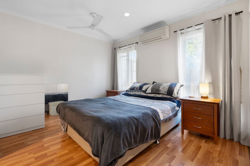 Photo - 3 Cornuta Close, Bellbowrie QLD 4070 - Image 9