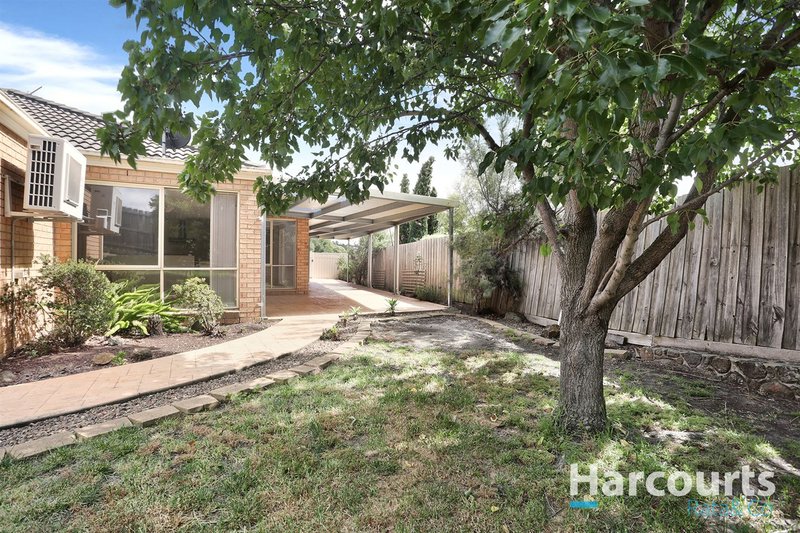 Photo - 3 Corvette Close, South Morang VIC 3752 - Image 9