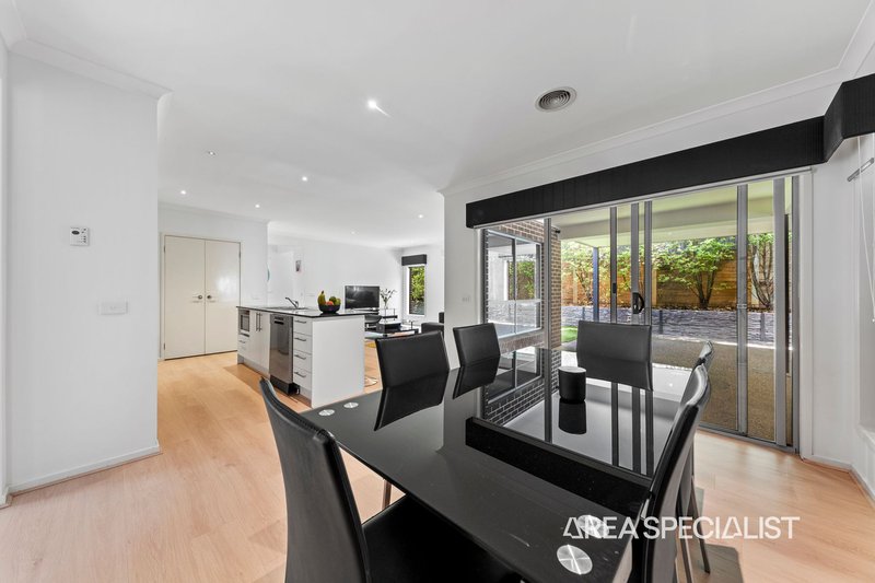 Photo - 3 Corymbia Promenade, Pakenham VIC 3810 - Image 17