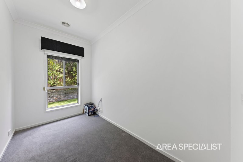 Photo - 3 Corymbia Promenade, Pakenham VIC 3810 - Image 29