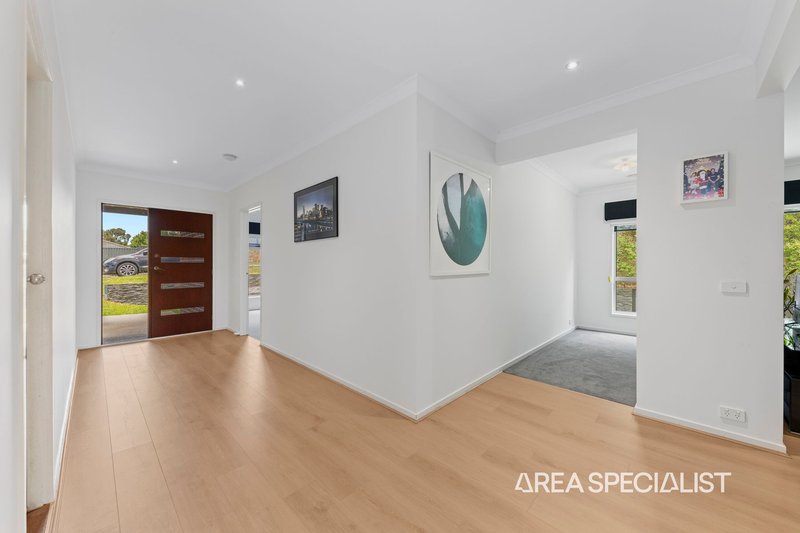 Photo - 3 Corymbia Promenade, Pakenham VIC 3810 - Image 30