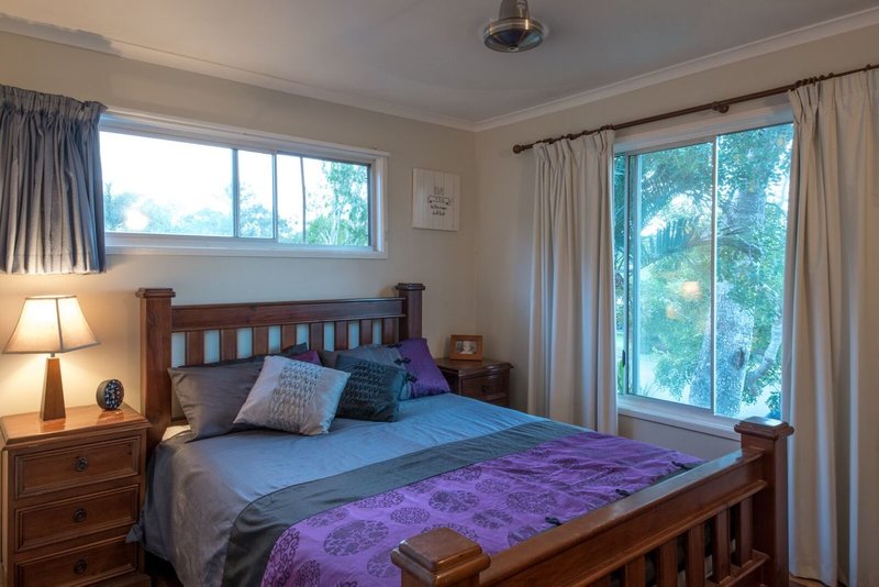 Photo - 3 Coryule Place, Cannonvale QLD 4802 - Image 6