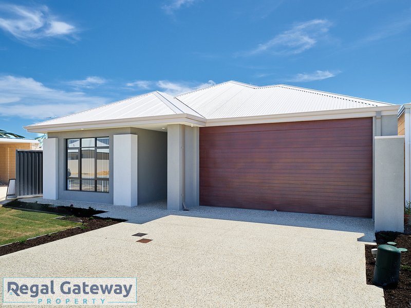 Photo - 3 Couloir Street, Treeby WA 6164 - Image 2