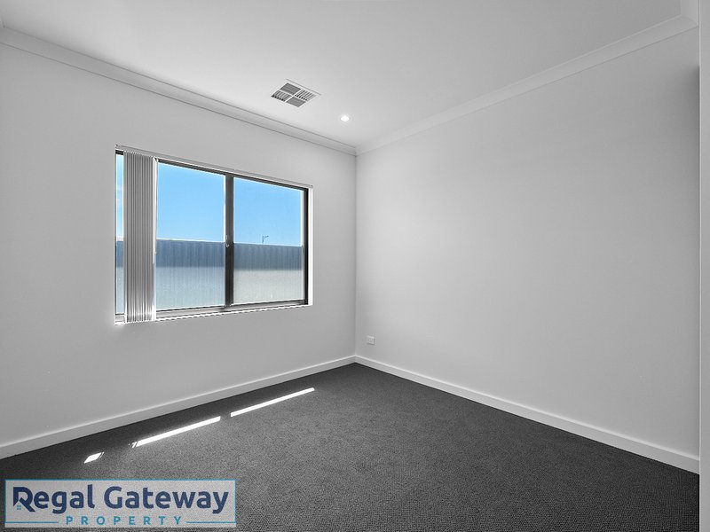 Photo - 3 Couloir Street, Treeby WA 6164 - Image 18