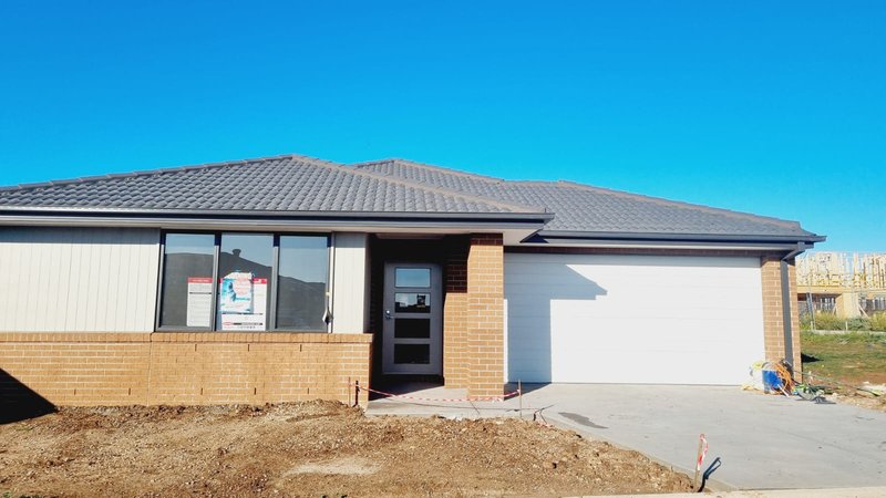 Photo - 3 Cowal Street, Truganina VIC 3029 - Image 17