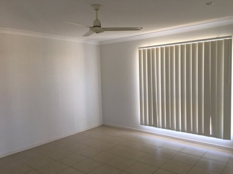 Photo - 3 Cowrie Street, Bowen QLD 4805 - Image 2