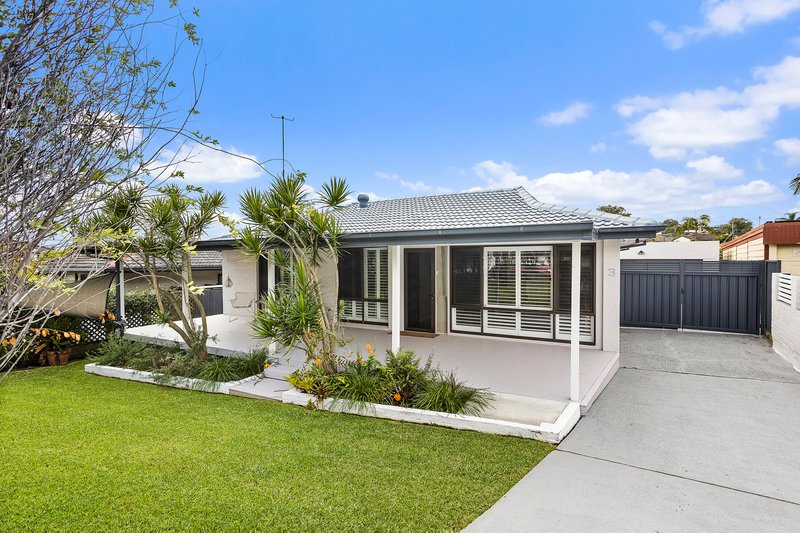 Photo - 3 Cox Parade, Mount Warrigal NSW 2528 - Image 1