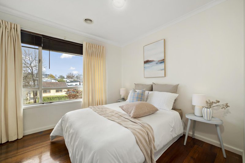 Photo - 3 Coxen Street, Hughes ACT 2605 - Image 10