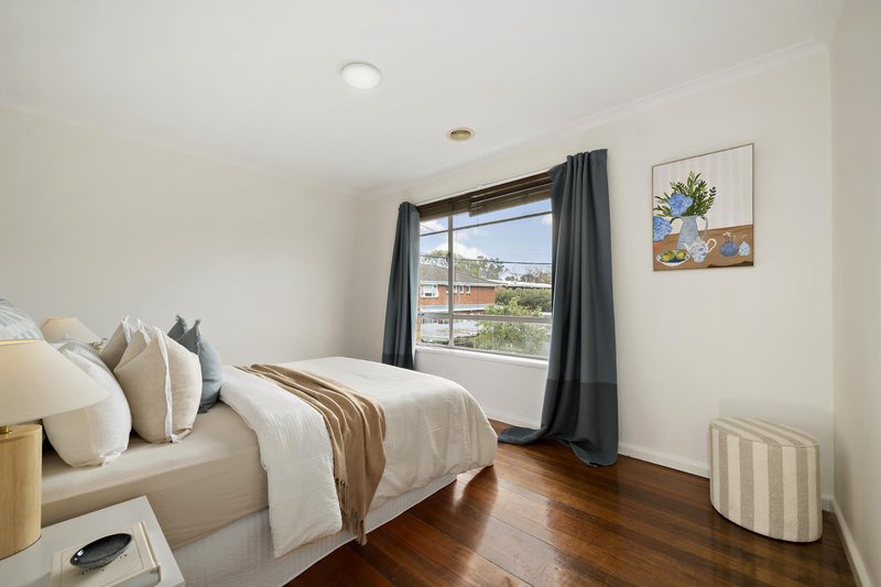 Photo - 3 Coxen Street, Hughes ACT 2605 - Image 13