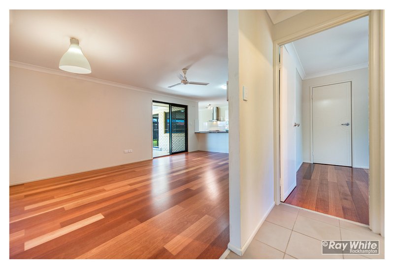 Photo - 3 Crear Court, Norman Gardens QLD 4701 - Image 11