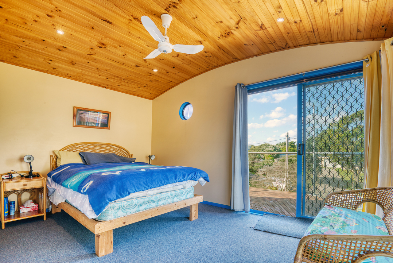 3 Crichton Crescent, Venus Bay, VIC 3956 - Image 1