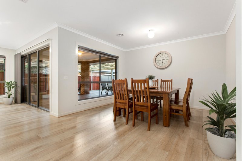 Photo - 3 Croft Street, Mernda VIC 3754 - Image 7