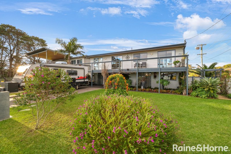 Photo - 3 Crookhaven Drive, Greenwell Point NSW 2540 - Image 1