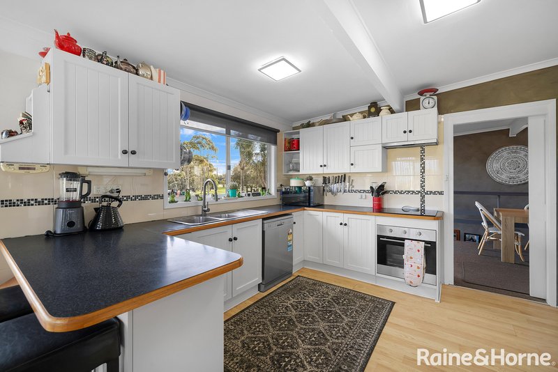 Photo - 3 Crookhaven Drive, Greenwell Point NSW 2540 - Image 5