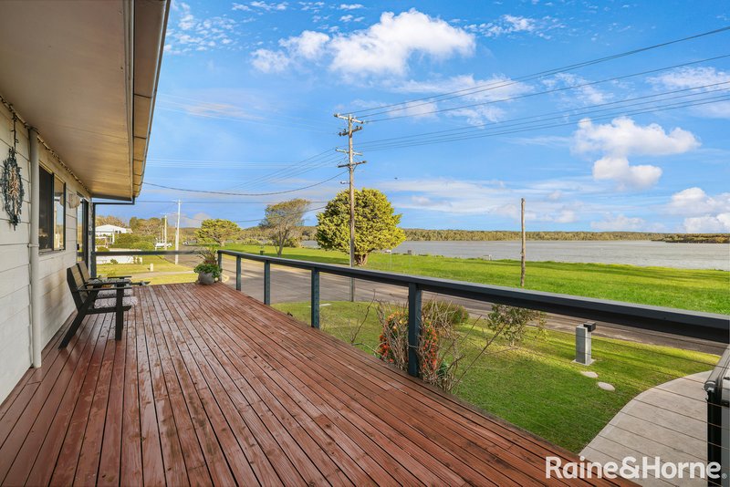 Photo - 3 Crookhaven Drive, Greenwell Point NSW 2540 - Image 8
